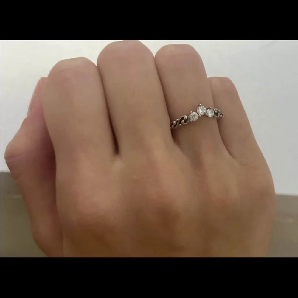 Pandora Silver Floral Ring with Clear Stones - Picture 3 of 3